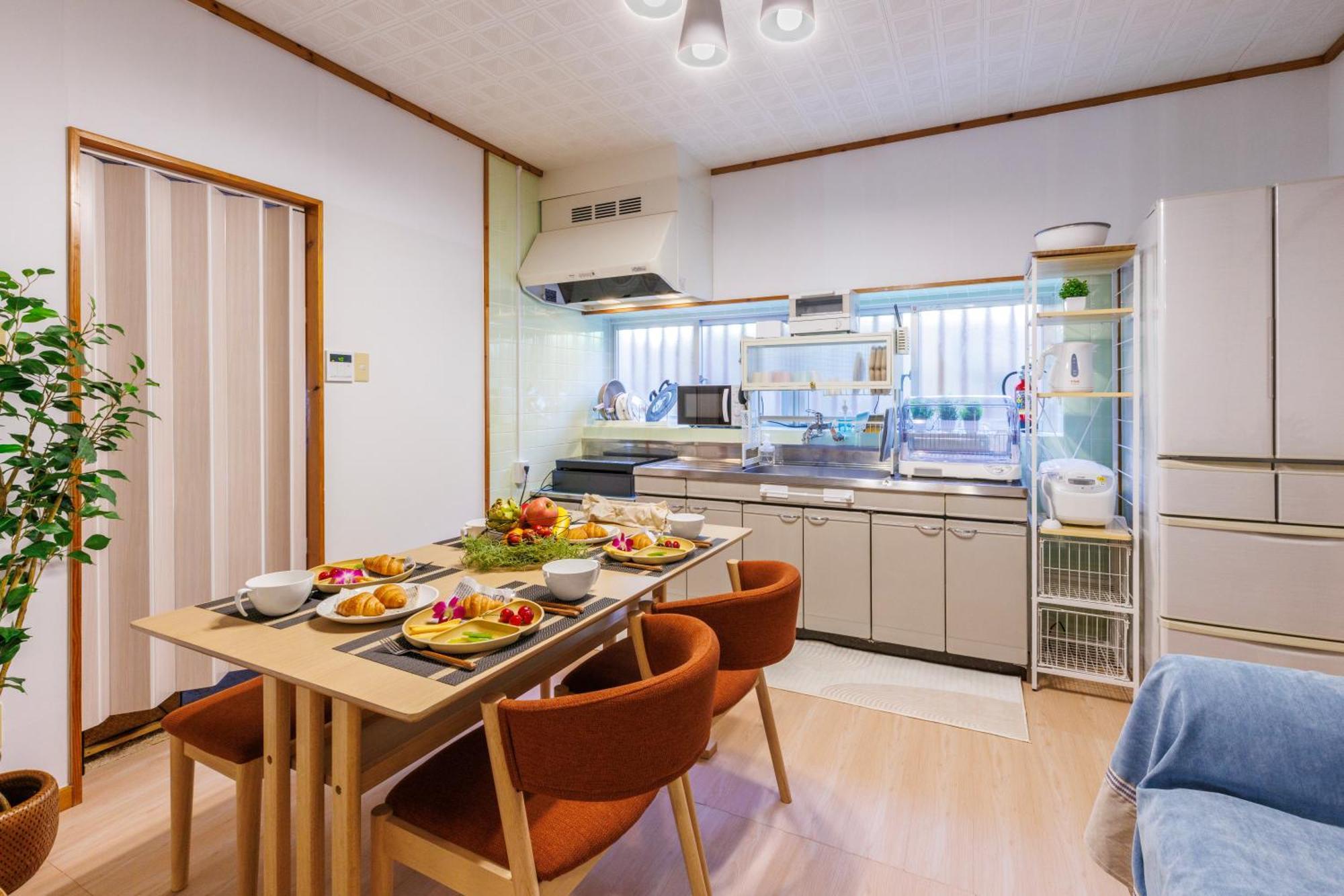 新規オープン サウナ Bbq ジャグジー付き 最大7名 無料駐車場4台 ビーチまで車で5分 Sky House Villa Uruma Exterior photo